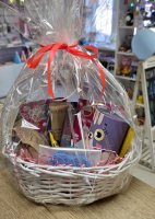 Подарочный набор в корзине "Весна"