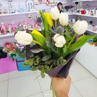 Букет 5 тюльпанов